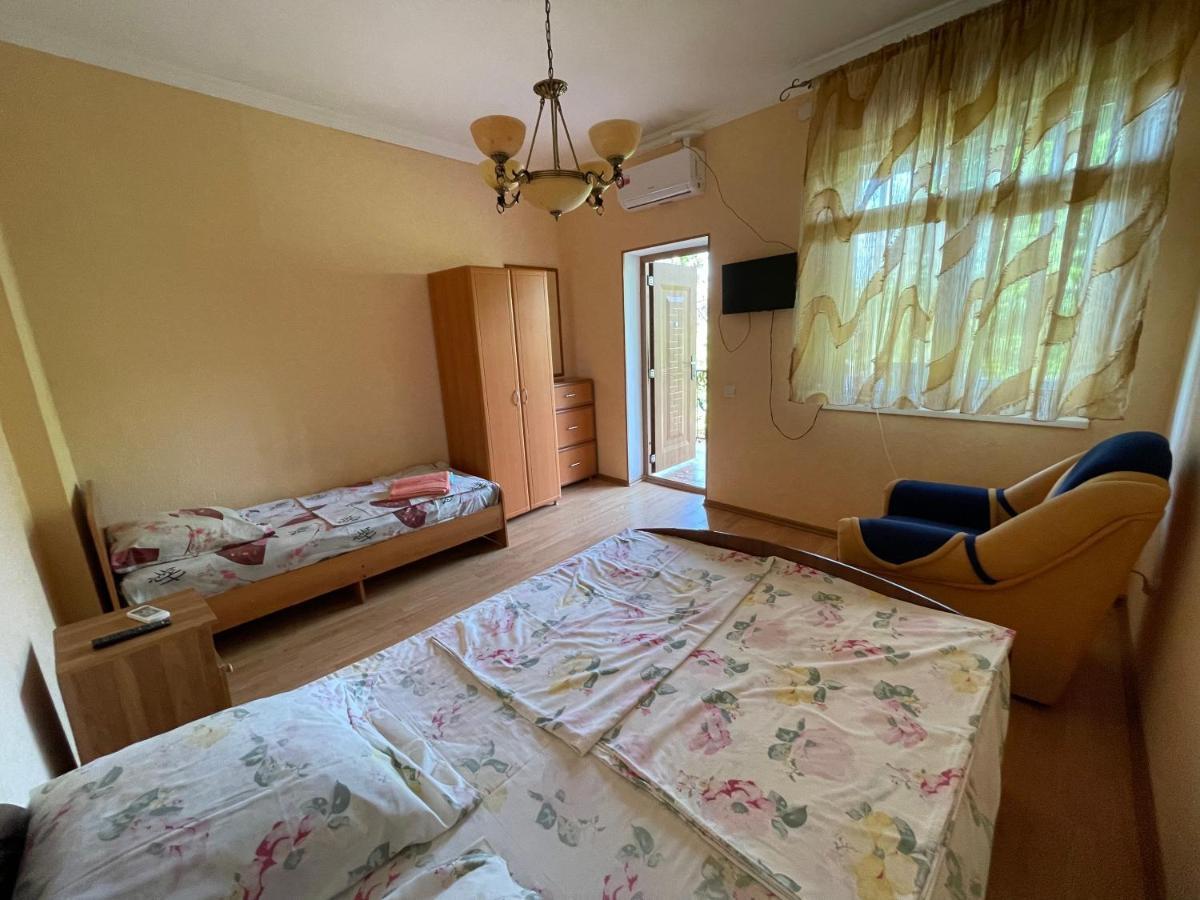 Гостевой Дом На Гечба Hotell Gagry Eksteriør bilde